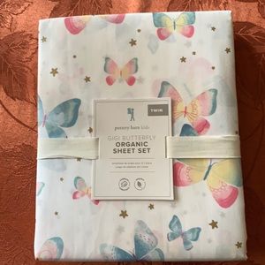 Gigi Butterfly Organic Sheet Set & Pillowcase